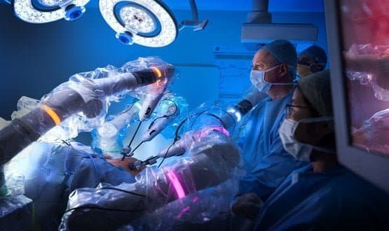 Versius surgical robot hits operating theatres at East Surrey Hospital